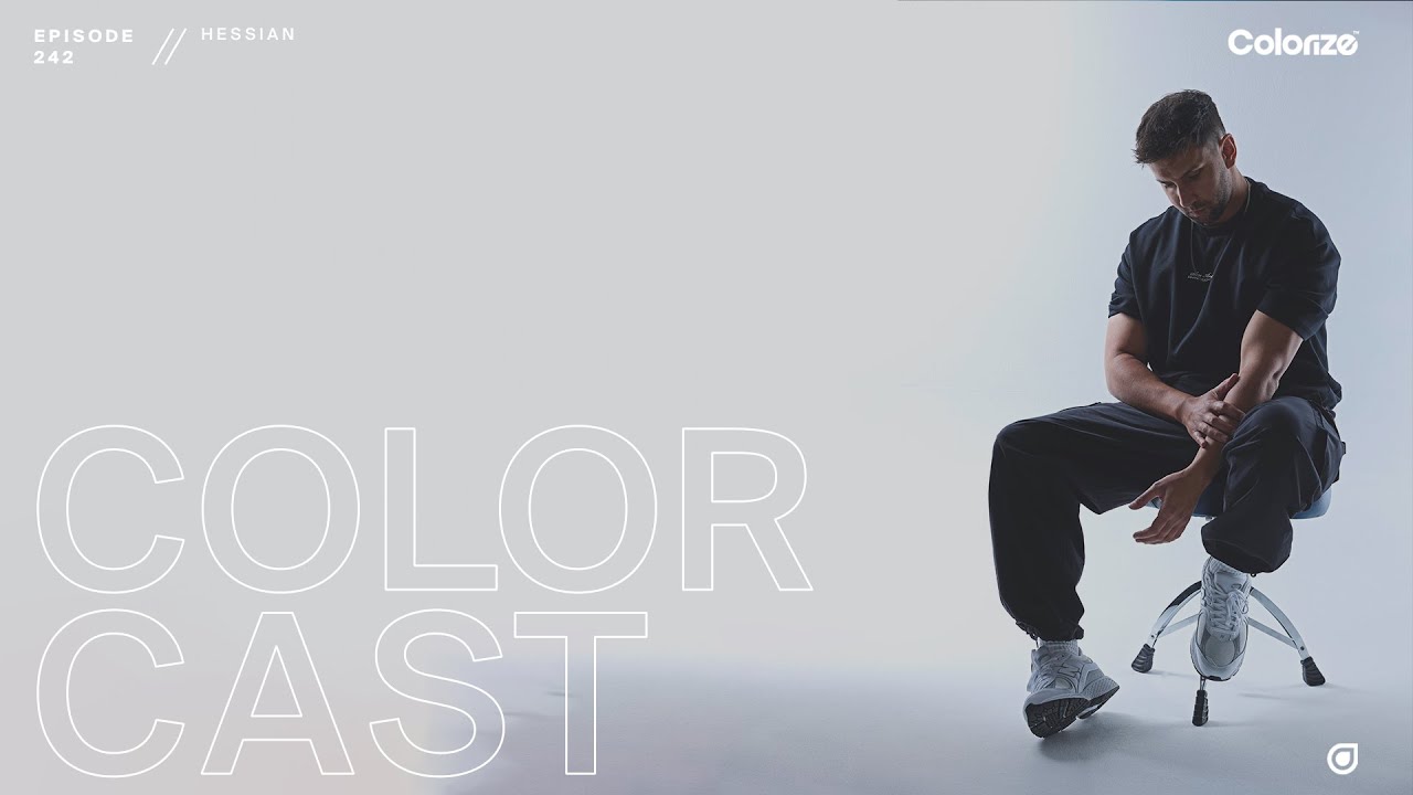 Colorcast Radio 242 with Hessian