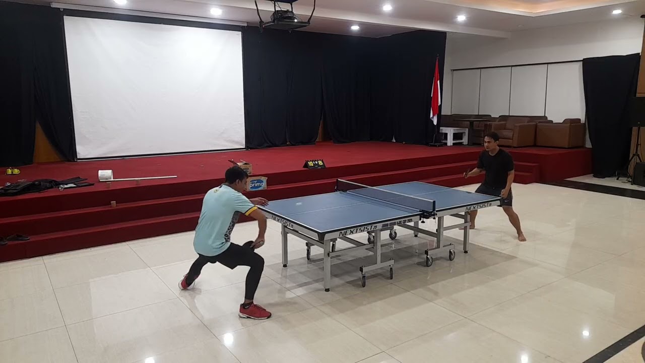 12 Februari 2025 - Hendrian vs Deni rio