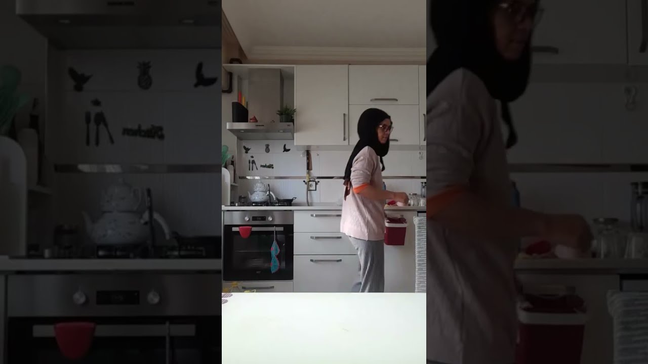 بدأت قناة 