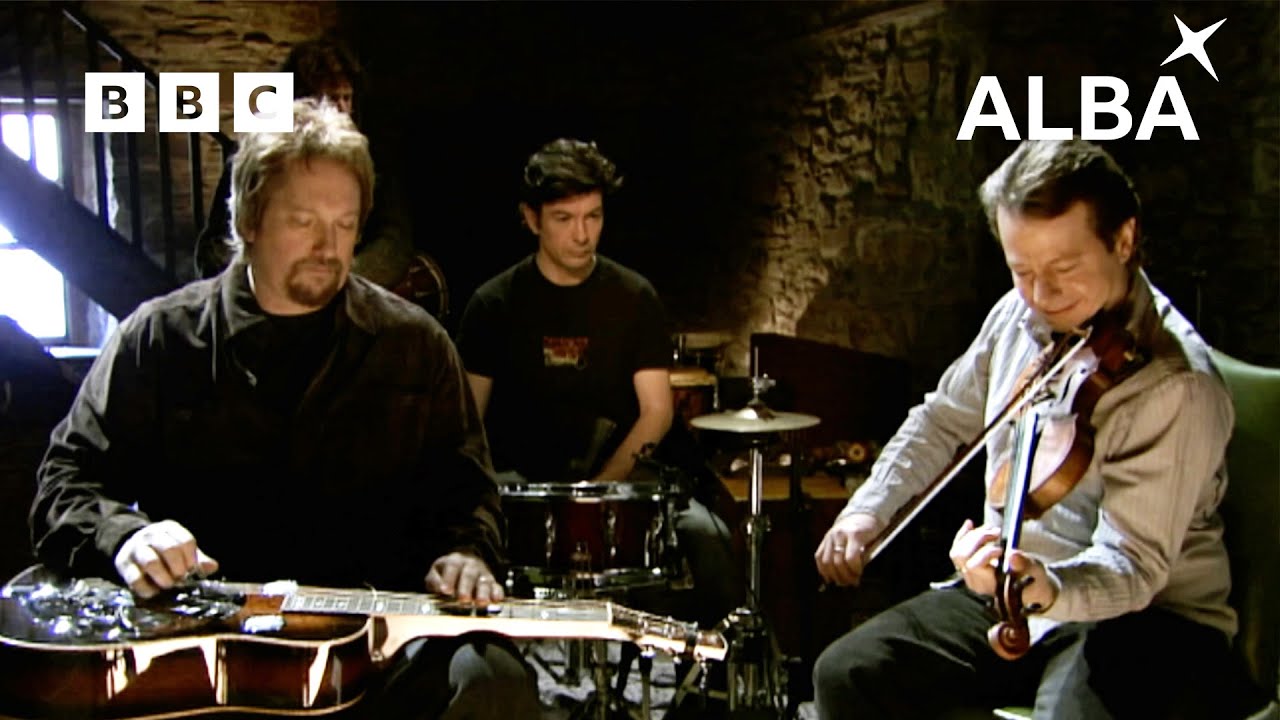 Jerry Douglas, Stuart Duncan & Ronan Browne | Unionhouse Branch | Transatlantic Sessions | BBC ALBA