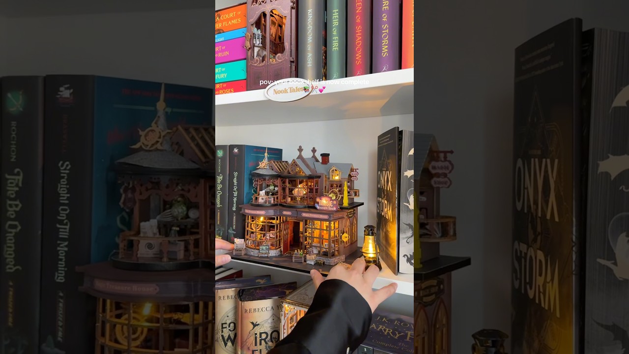 Finally added this Magic theme miniature house to my bookshelf 💕 #bookshelf #bookshelfdecor #diy