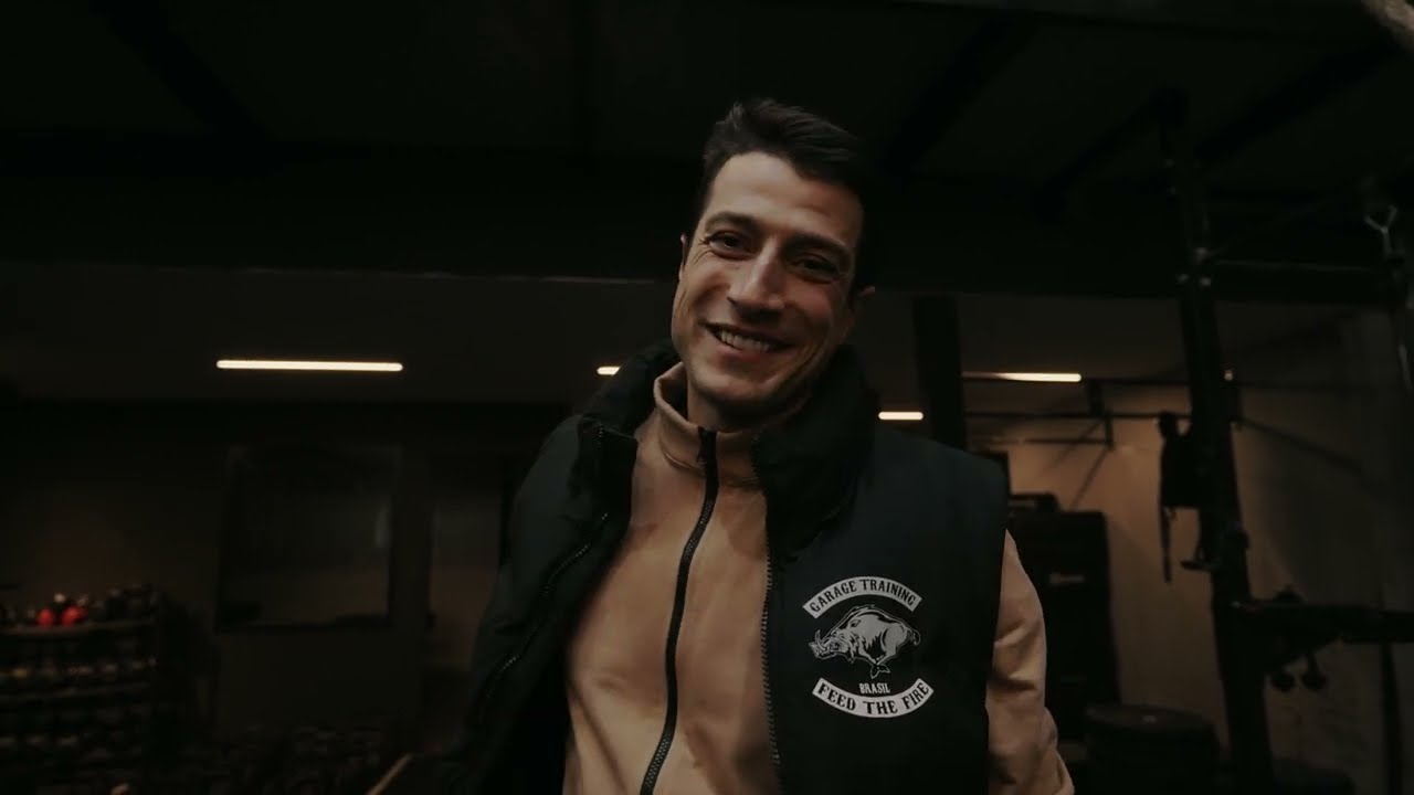 QUANDO UM TRIATLETA TREINA HYROX