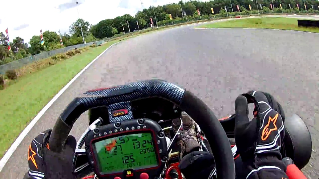First time driving a shifter kart (CRG KZ10 KZ2) - Outdoor Karting Genk (BE) - Stint#1
