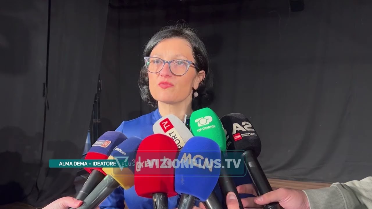 Shënohet dita ndërkombëtare e gruas, dominojnë  lulet dhe dhuratat, mungojnë  protestat e marshimet