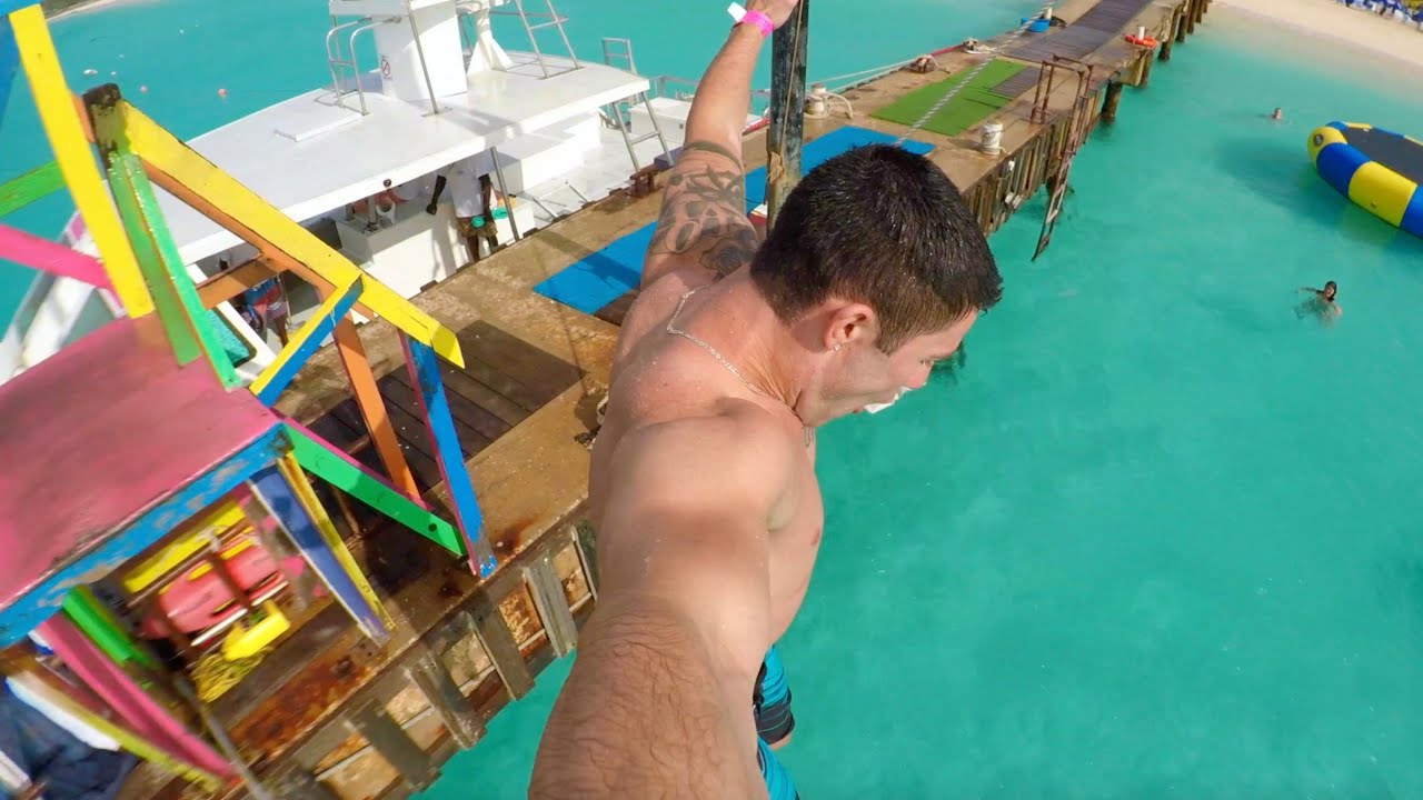 Norwegian Epic | Boatyard in Barbados | January 2020