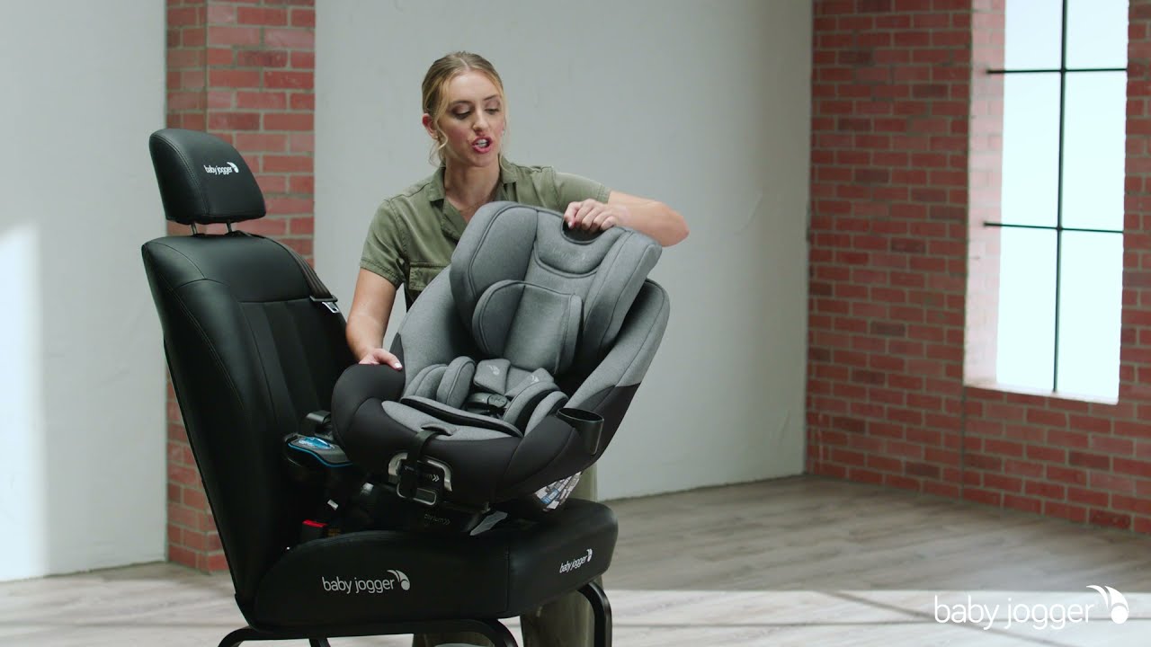 Baby Jogger&reg; City Turn&trade; Car Seat: How to Install Rear-Facing Using the Lower Anchor Attachment