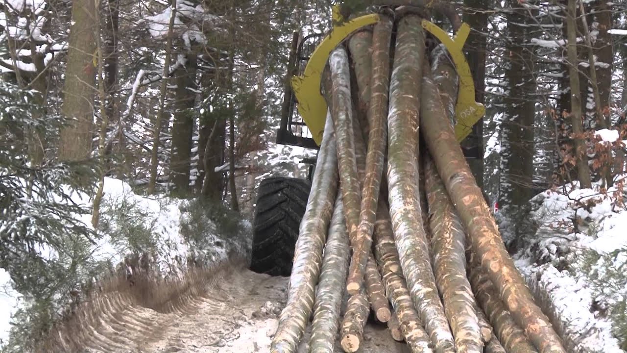 John Deere 1110 E mit/avec 
