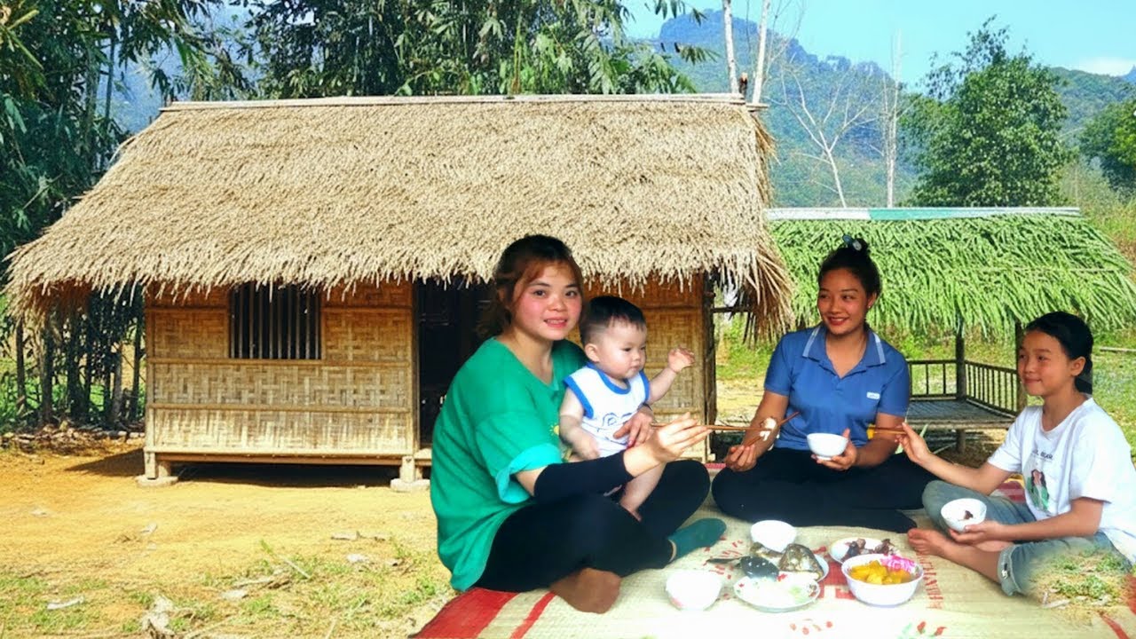 Building a kitchen alone | Inspiring life of a single mother raising children