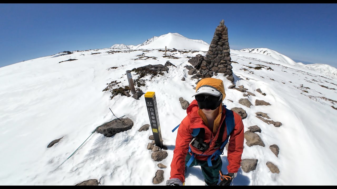 ゴンドラとロープウェイで気軽に白馬乗鞍岳へ山スキー。