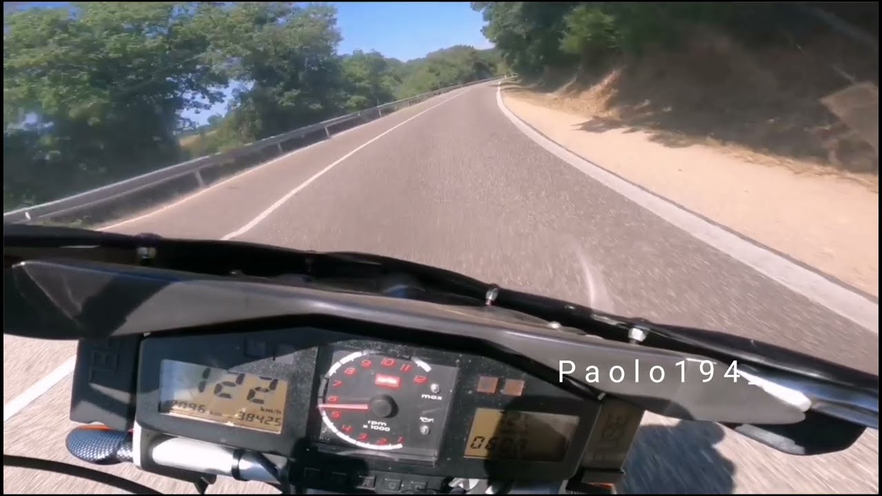 On board aprilia rsv 1000 tuono