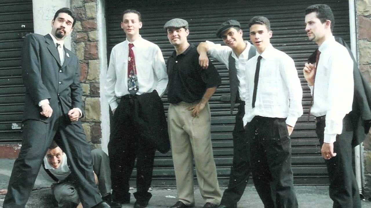 SUBTONES aka  - DOIS TONS