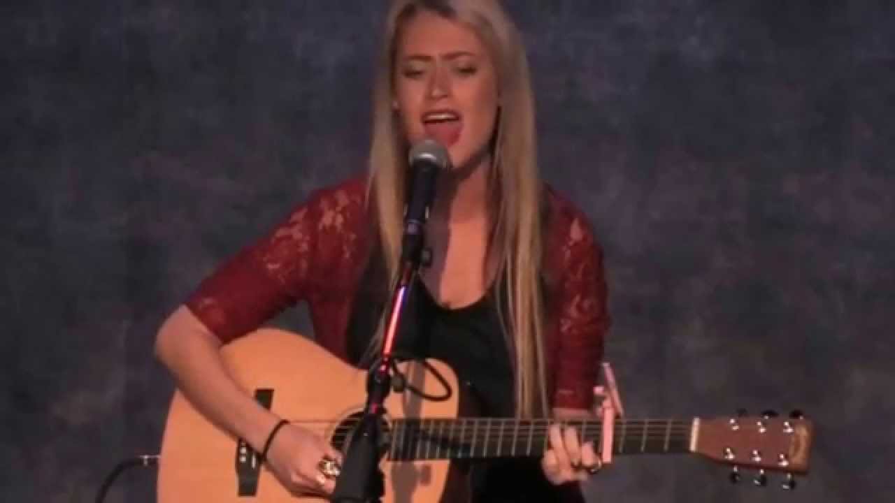 American Dreamin' By Brooke Eden (Live) HD