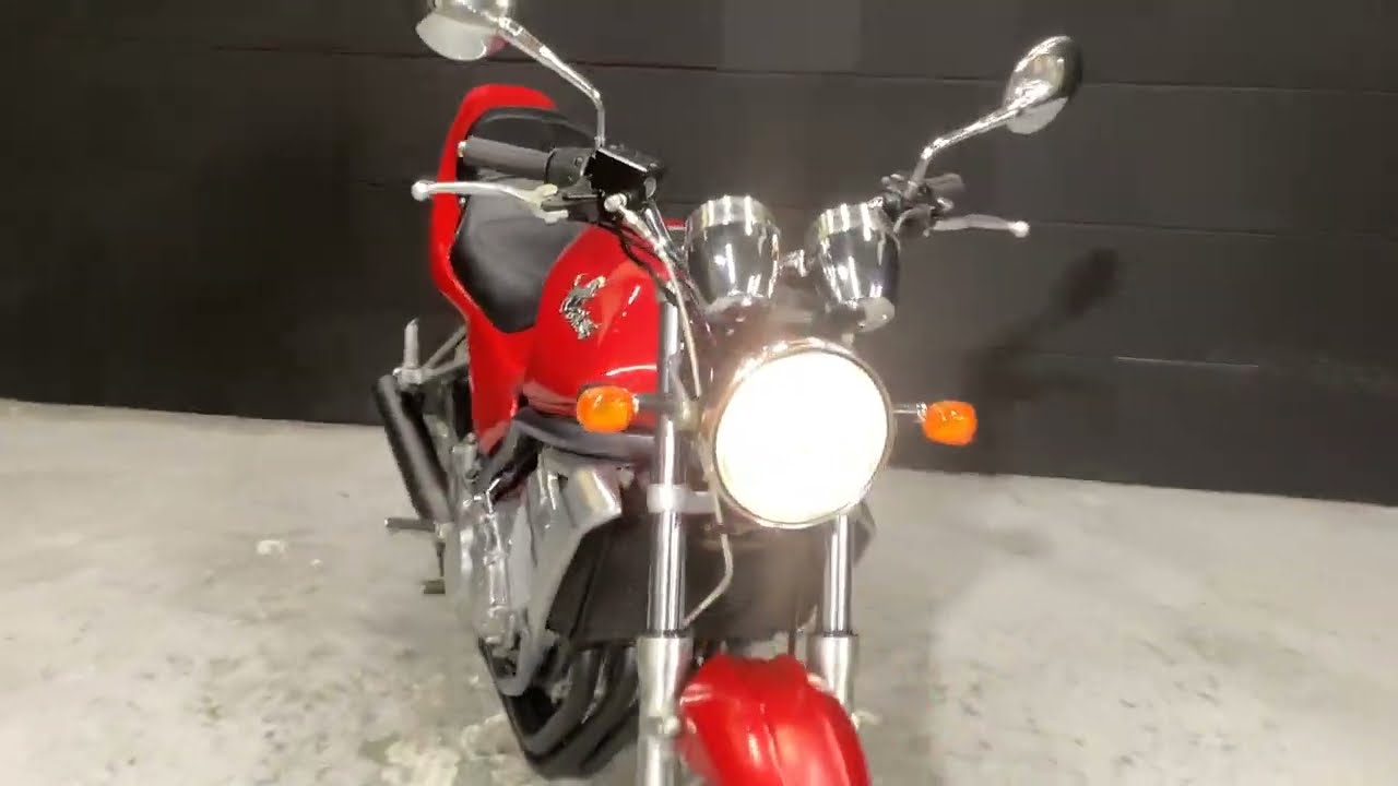 バリオス　現在においても非常に人気の高い絶版バイク！ショート管×高回転マルチのエキゾーストノートがたまりません♪【エンジン始動動画】