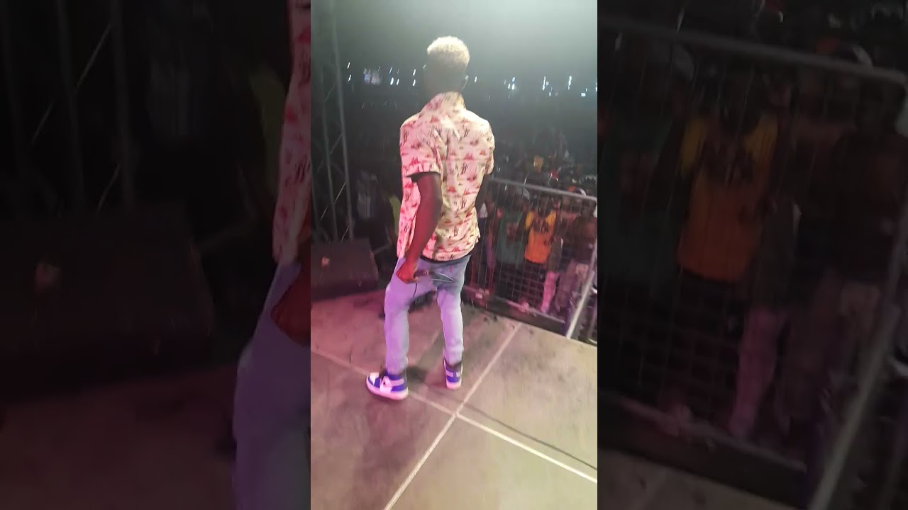 X Fire live perfomance