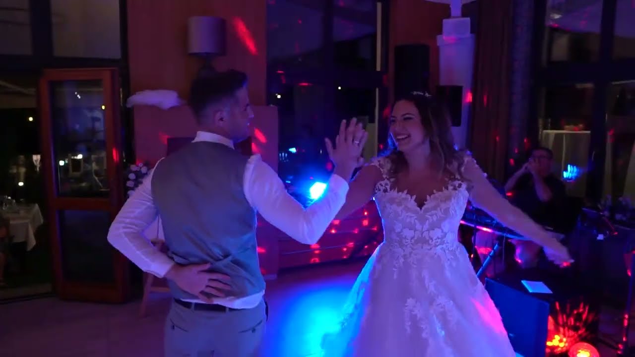 Lilla és Krisztián csodálatos esküvői nyitótánca - Happy-Time Tánciskola