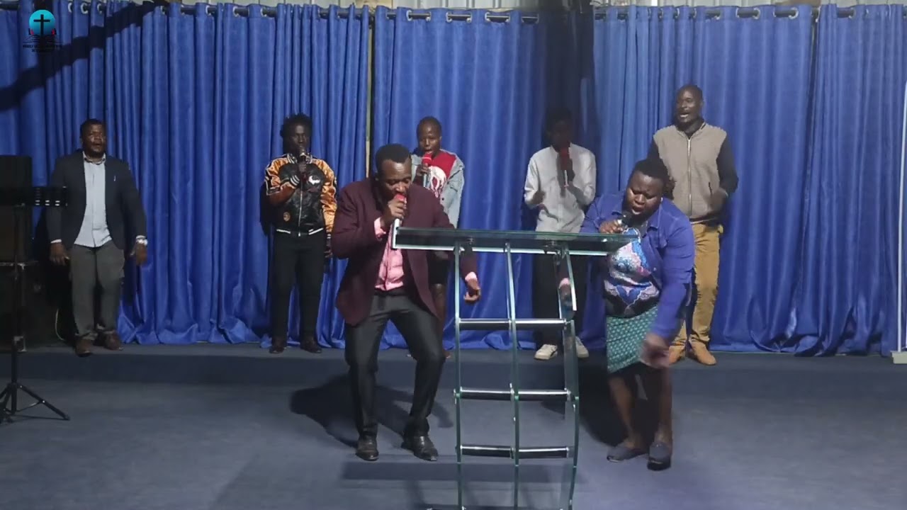 Praise and Worship with EVANS