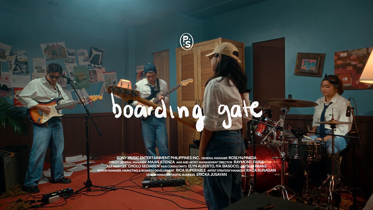 Paolo Sandejas &ndash; boarding gate (Official Performance Video)