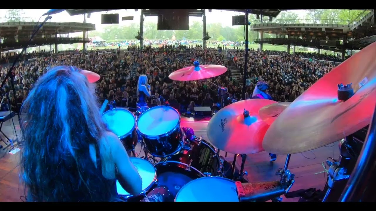 ROXY PETRUCCI of VIXEN - Drum Cam - M3 Rock Festival - 5/5/2019
