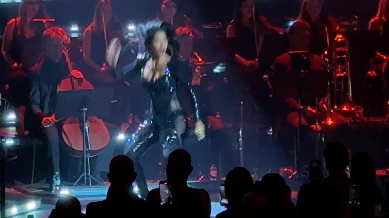 Nicole Scherzinger Turns Back Into a Pussycat Doll | Royal Albert Hall London 2025