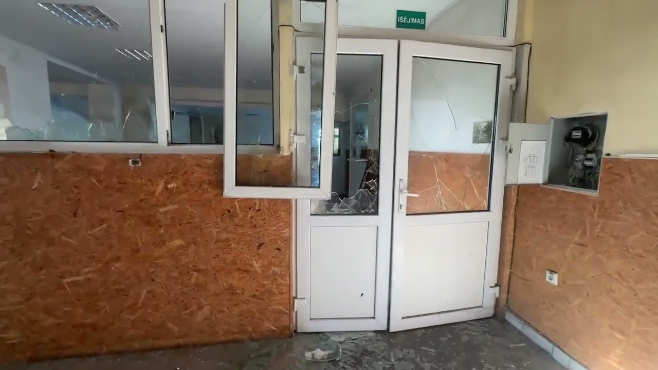 Exploring a Forgotten Abandoned Shop in Radviliškis