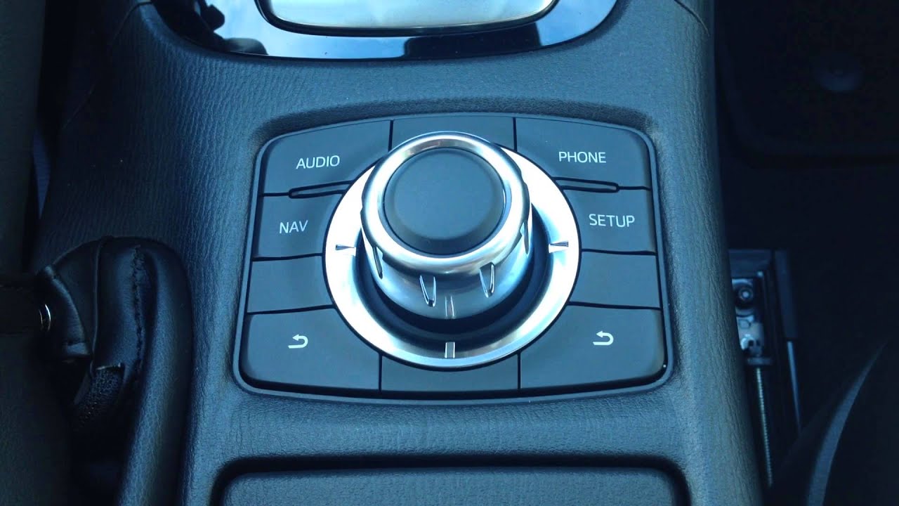 Command Center and Touch Screen in the 2014 Mazda6