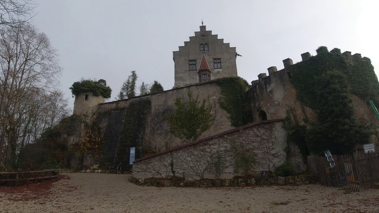 Трехдневный поход по Fr&auml;nkische Schweiz (Бавария). Ч.1. Деревня G&ouml;&szlig;weinstein: скалы, замок, кладбище