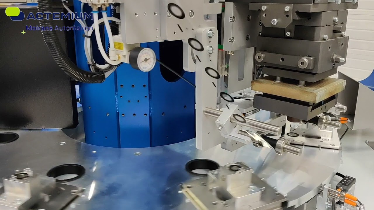 Heat Transfer Machine for automotive parts in line with a loading and unloading system