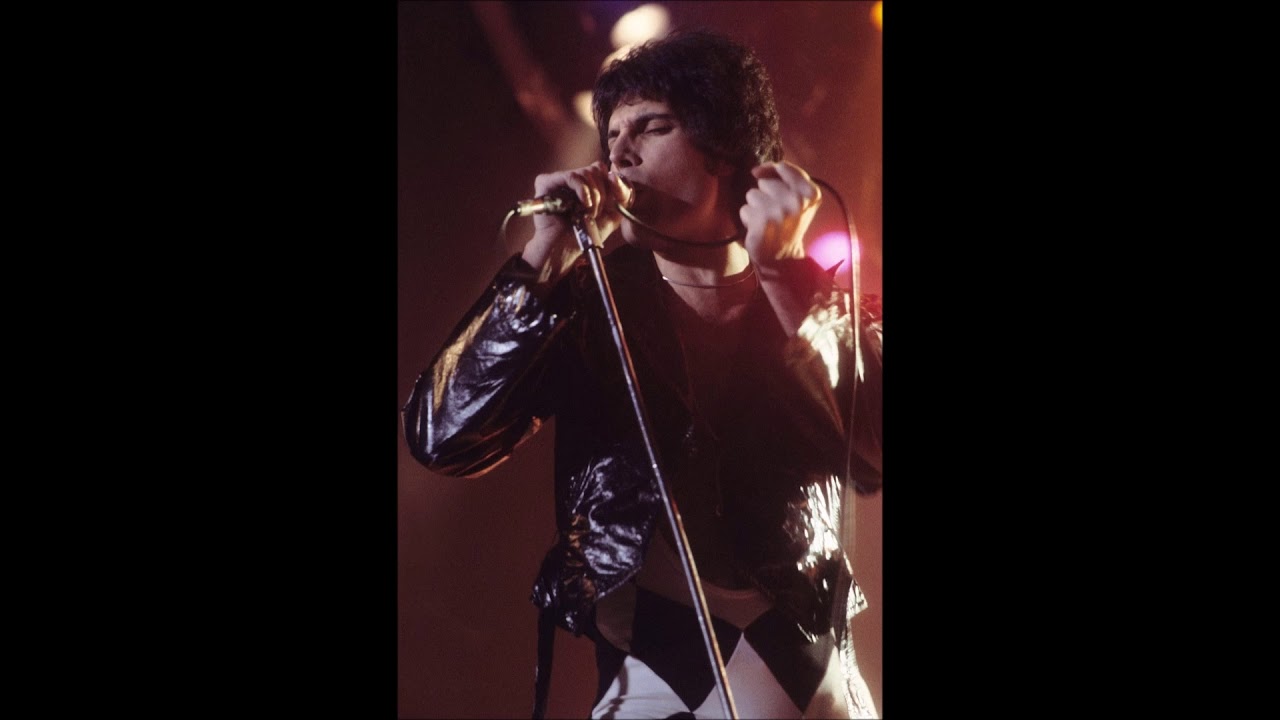 (ReUpload) Queen - Spread Your Wings (vocal in front)