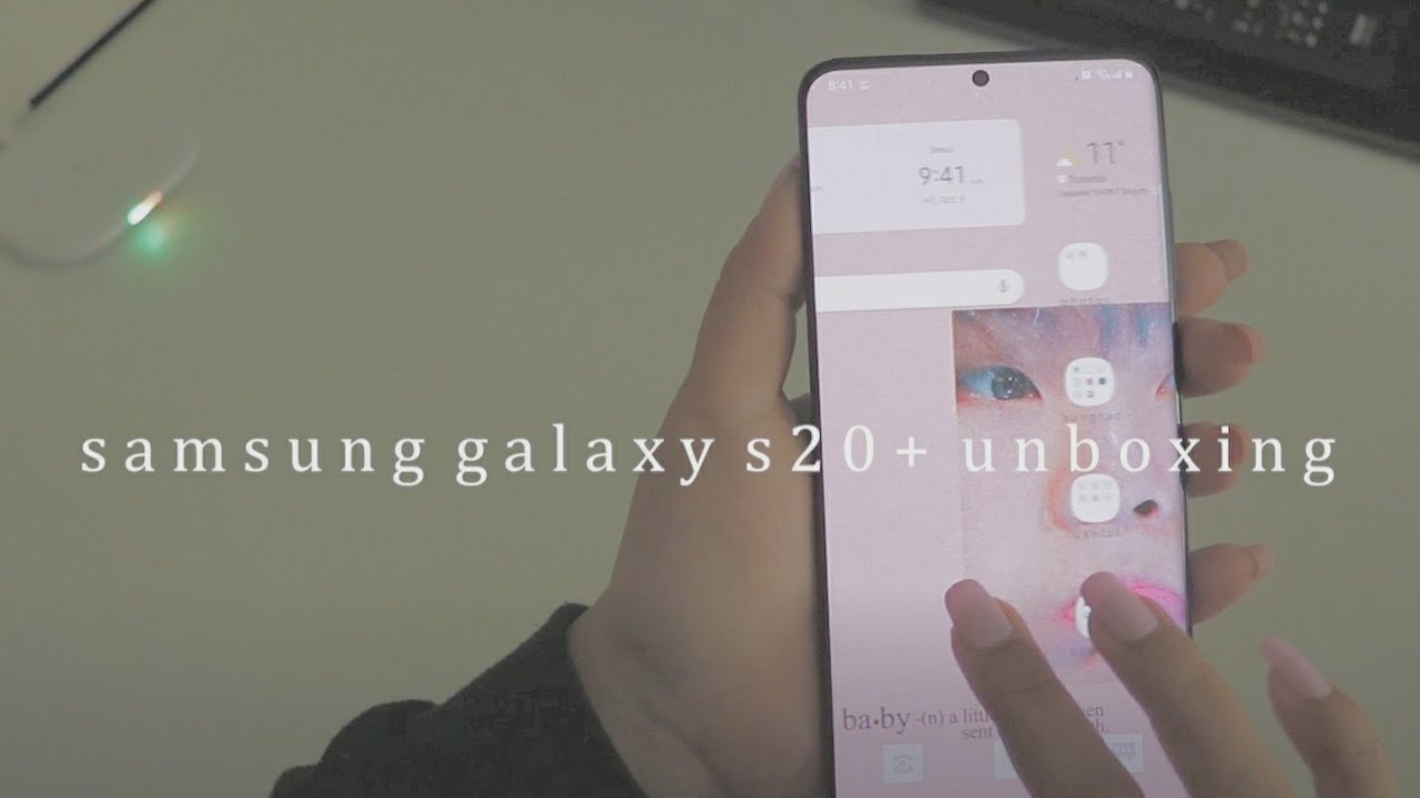 an aesthetic samsung galaxy s20+ unboxing