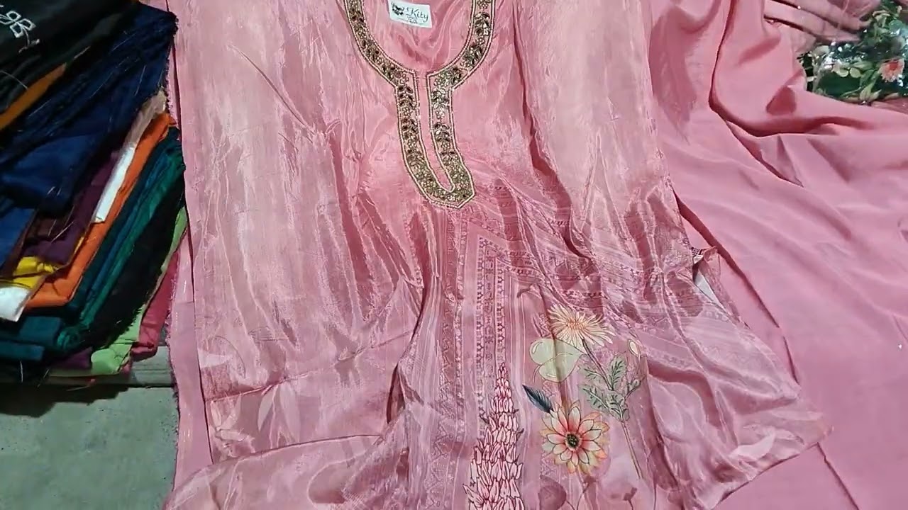 Partywear muslin fabric available 💐💐💐💐☎️9728412474