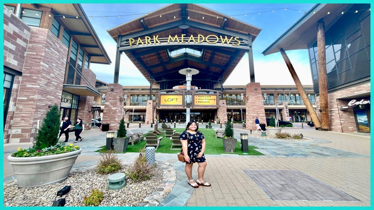 Walking Around Park Meadows Mall (Lone Tree, Colorado)