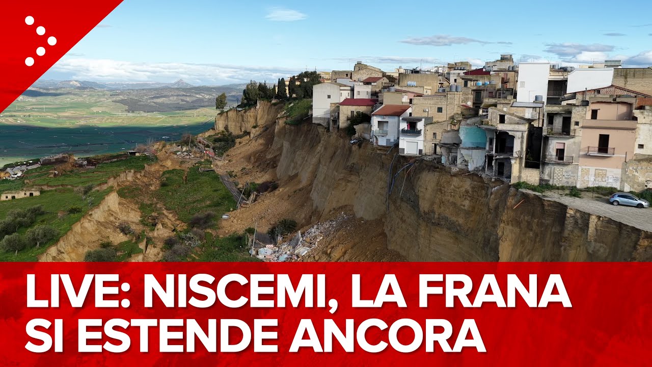 LIVE Niscemi, la frana si estende ancora. Nuovi cedimenti e crolli: diretta video