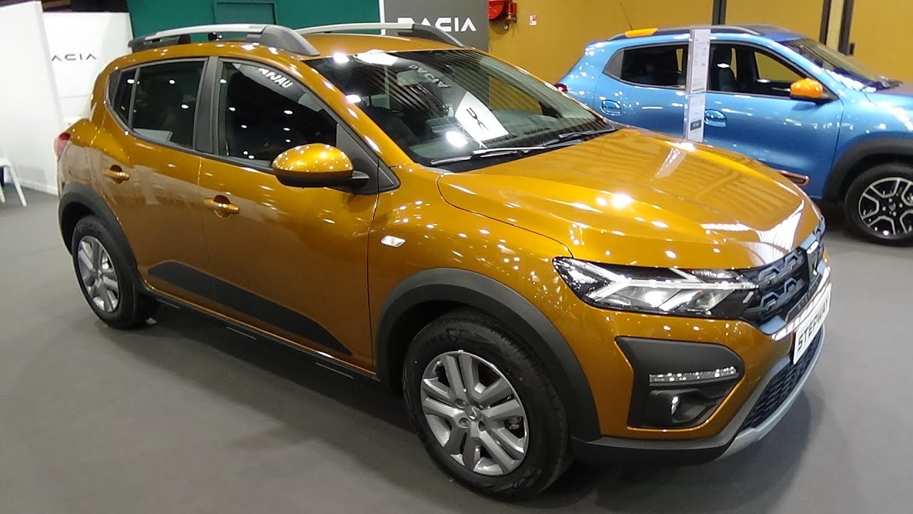 2022 Dacia Sandero Stepway Comfort TCe 90 - Exterior and Interior - Salon Automobile Lyon 2022