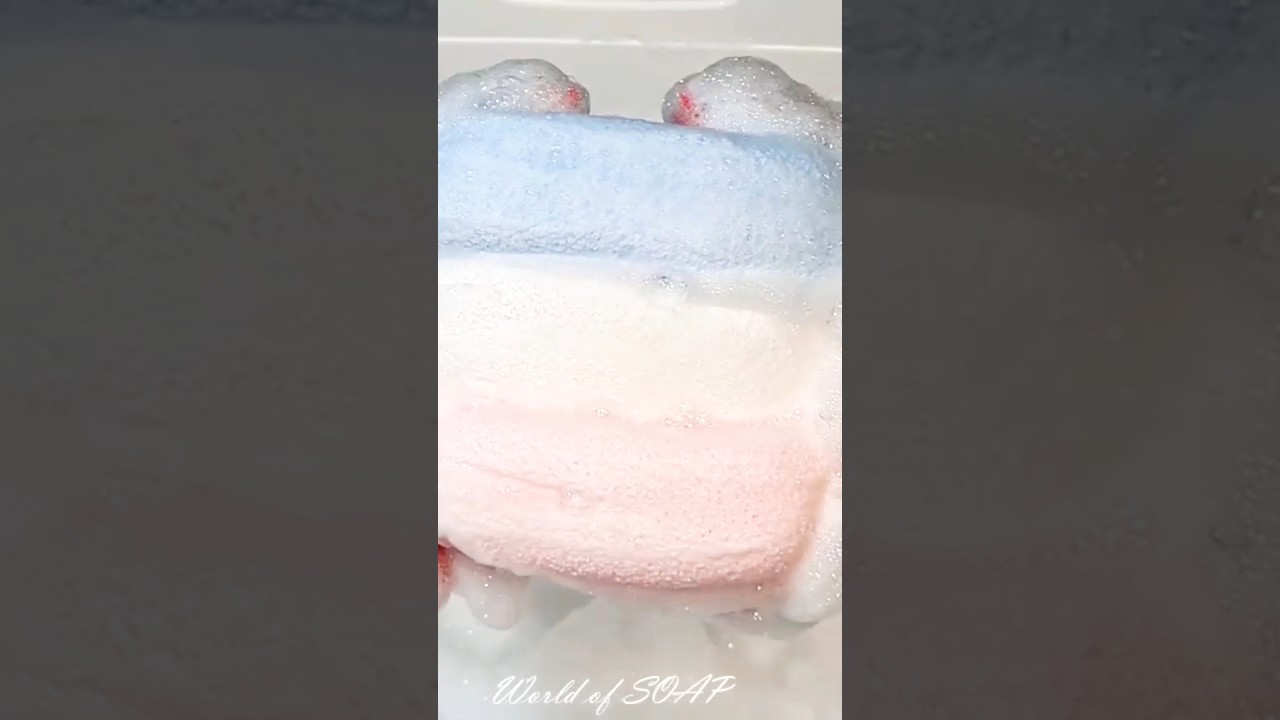ASMR Stacked squeeze Pt.1 #asmr #sudsandsponges #spongesqueeze