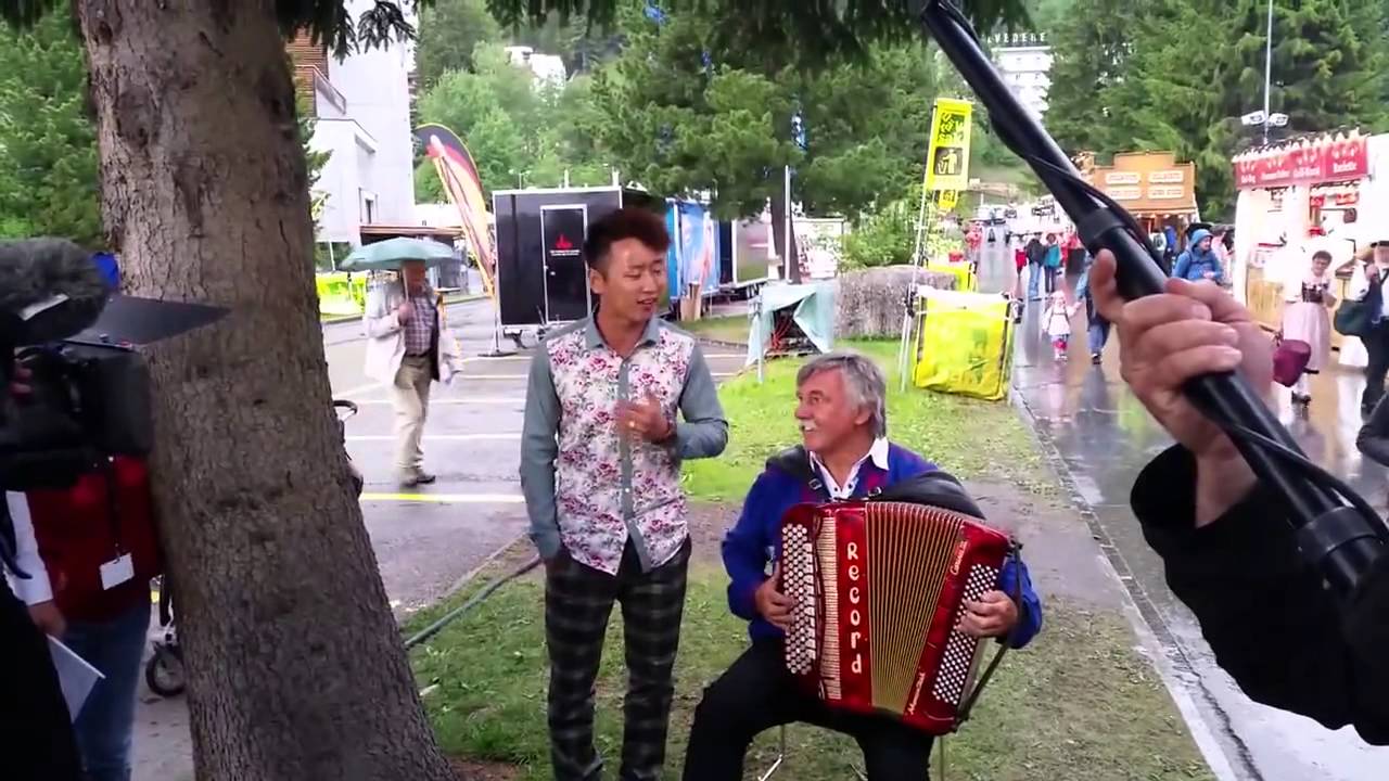 Дуучин П.Баярцэнгэл Швейцарт