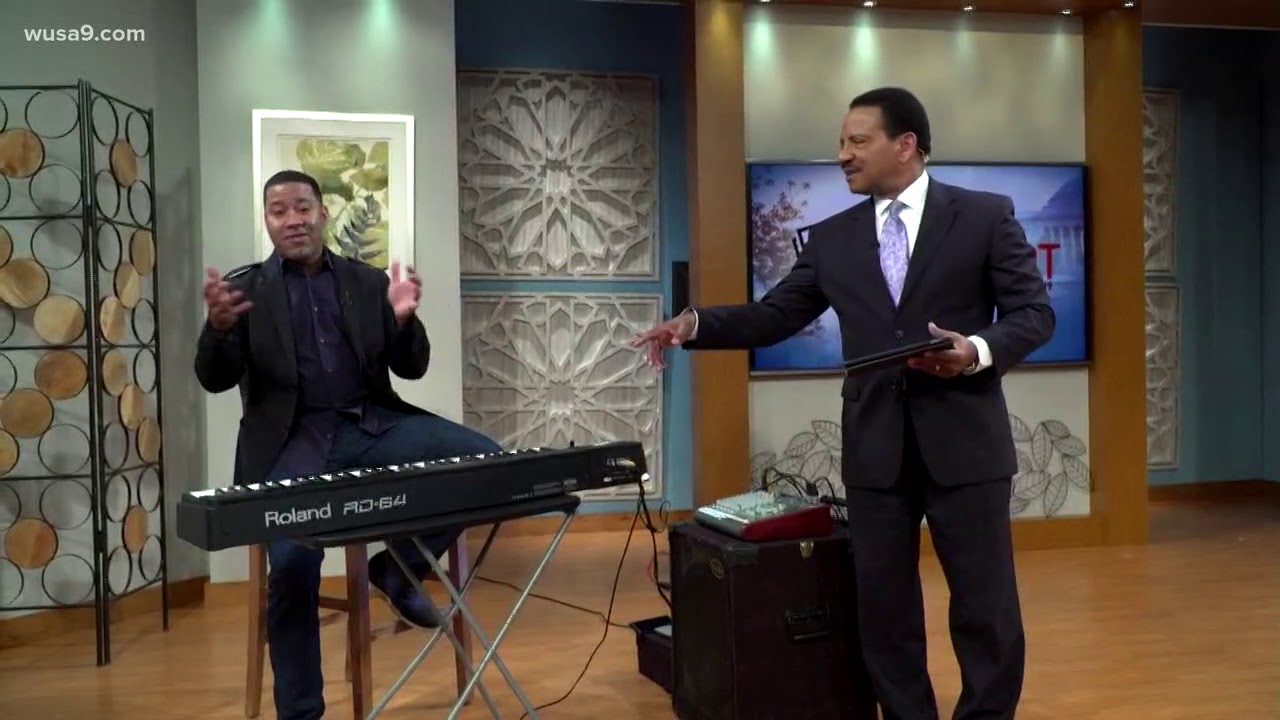 Marcus Johnson performs Maxin' on 'Off Script with Bruce Johnson'