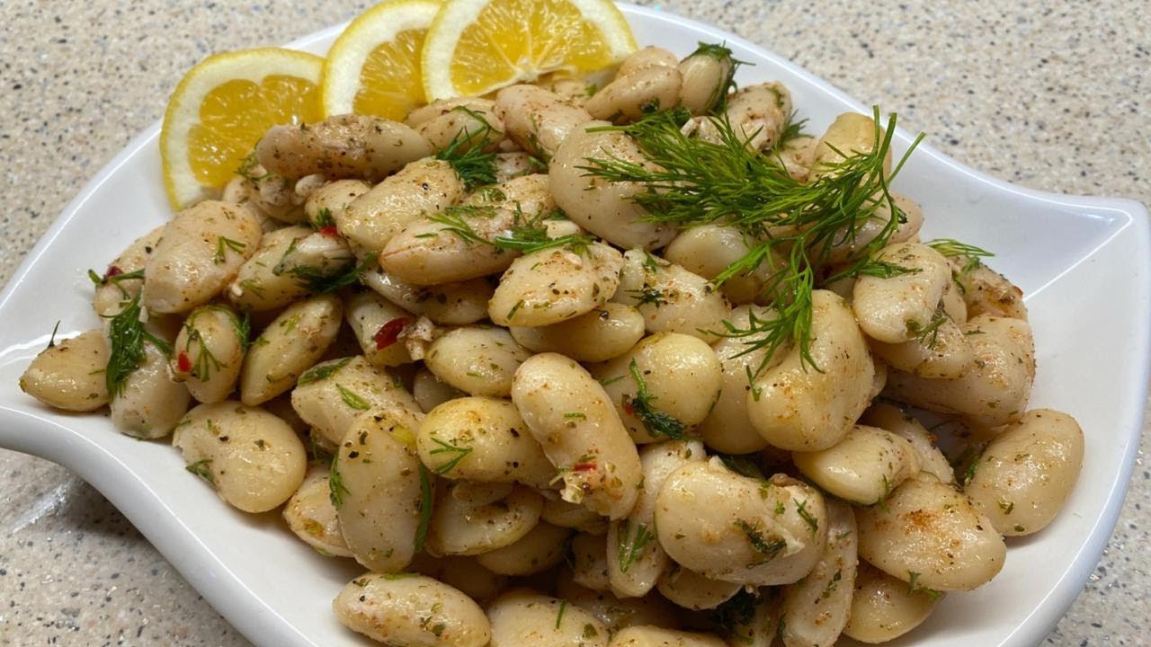 Sallate me fasule pllaqi | Salad with white  beans