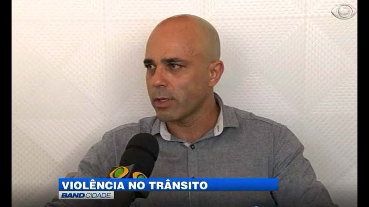 Estresse no Trânsito | Entrevista com o psicólogo Cláudio Melo