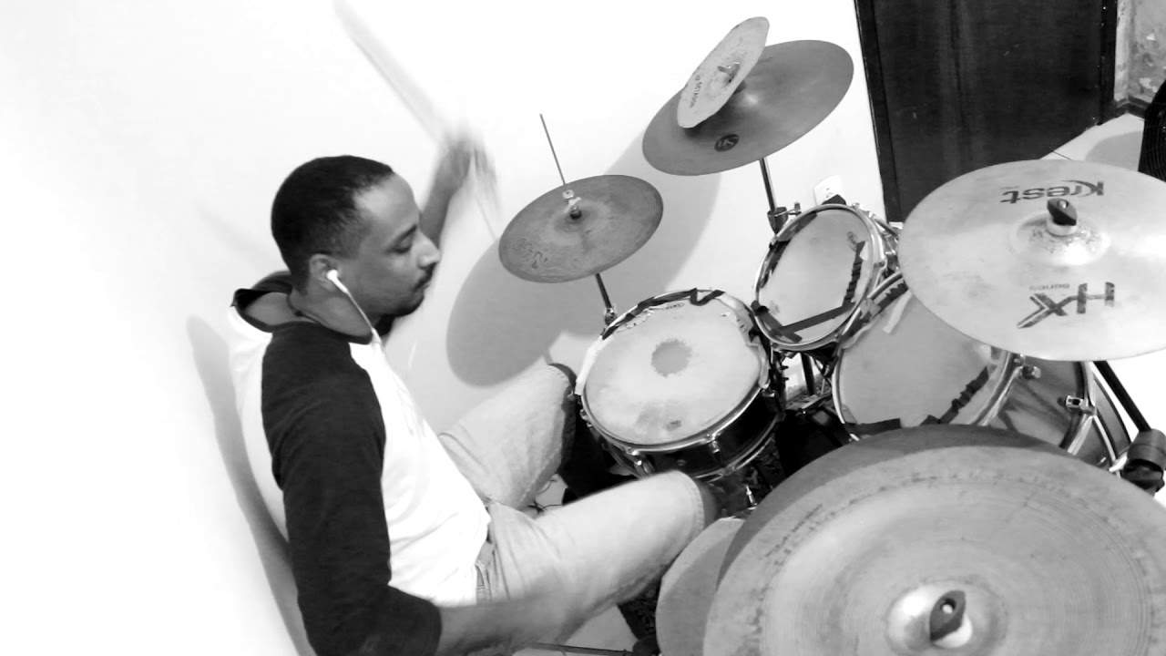 Klaus Jam - Ando meio desligado (Drum cover)