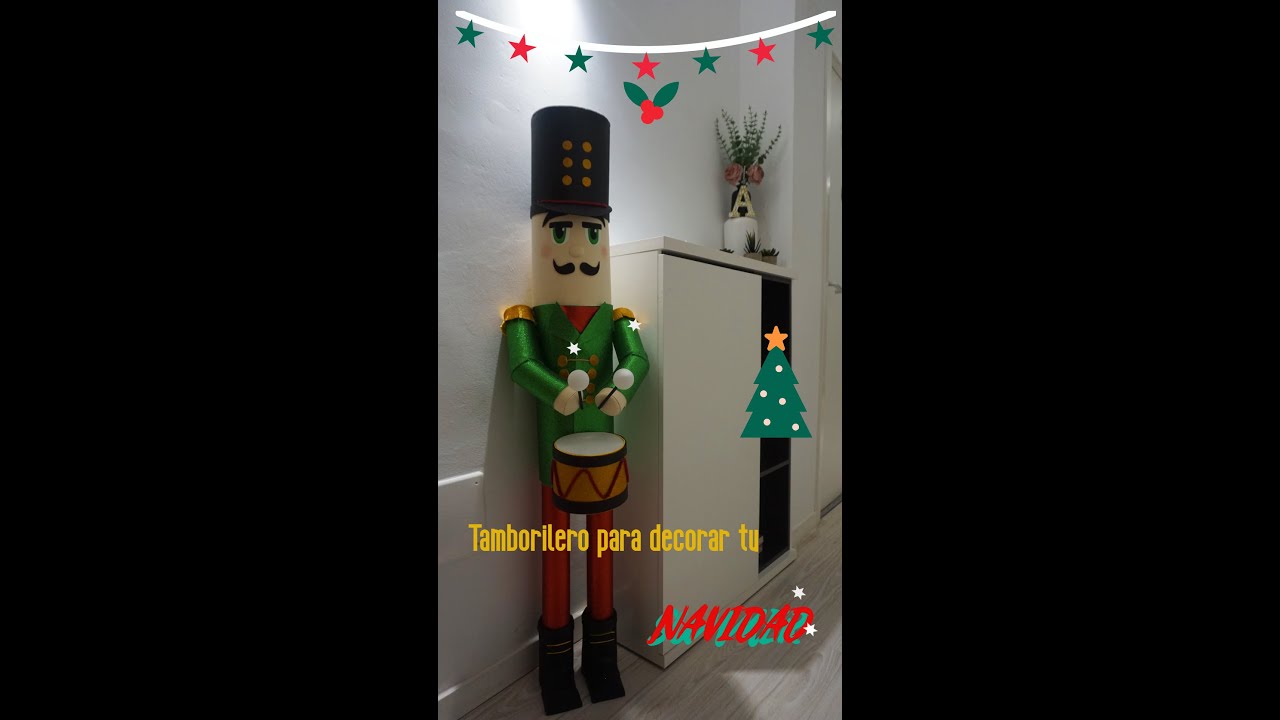 Te enseño como hacer soldado gigante para navidad con materiales reciclados
