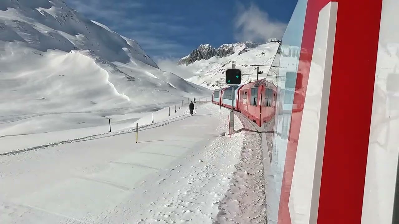 GLACIER EXPRESS |  ST MORITZ - ZERMATT