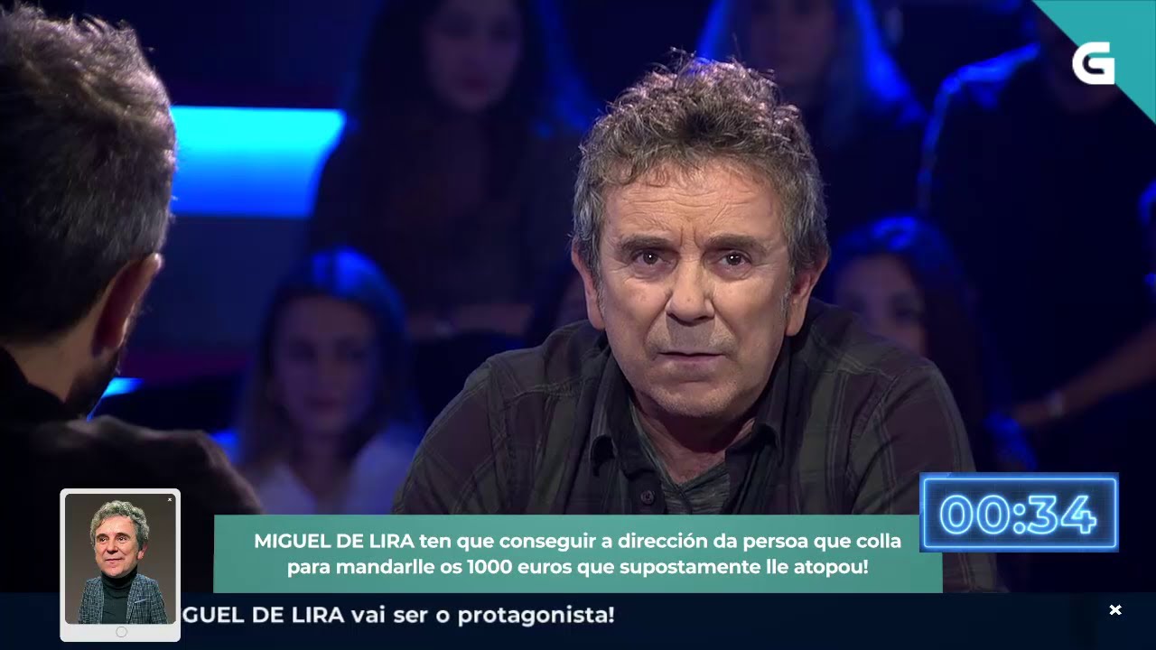Miguel de Lira inventa esta chamada surrealista cun descoñecido - Land Rober