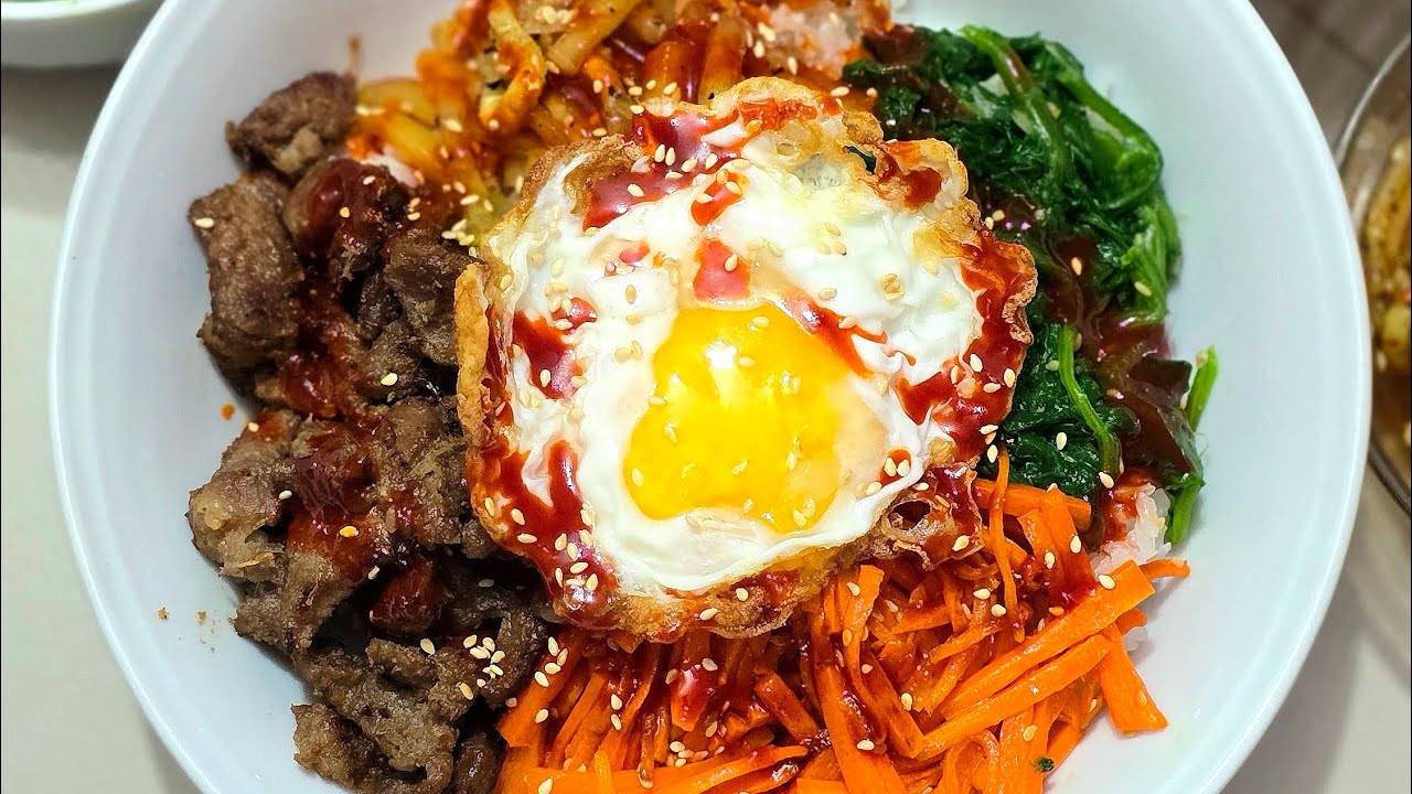 Easy Bibimbap Recipe. 비빔밥 #Bibimbap #비빔밥 