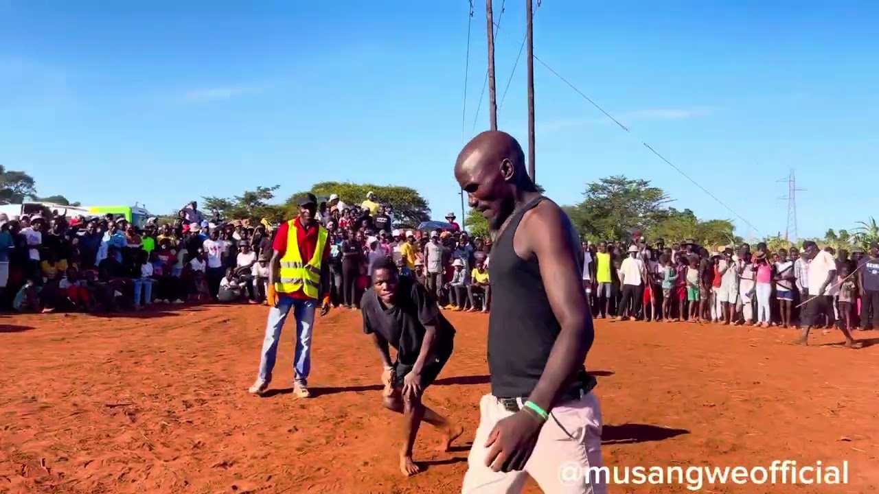Brave warrior Ninja takes on a Criminal, traditional UFC #musangwe #boxing #fight #mma #wbc #africa