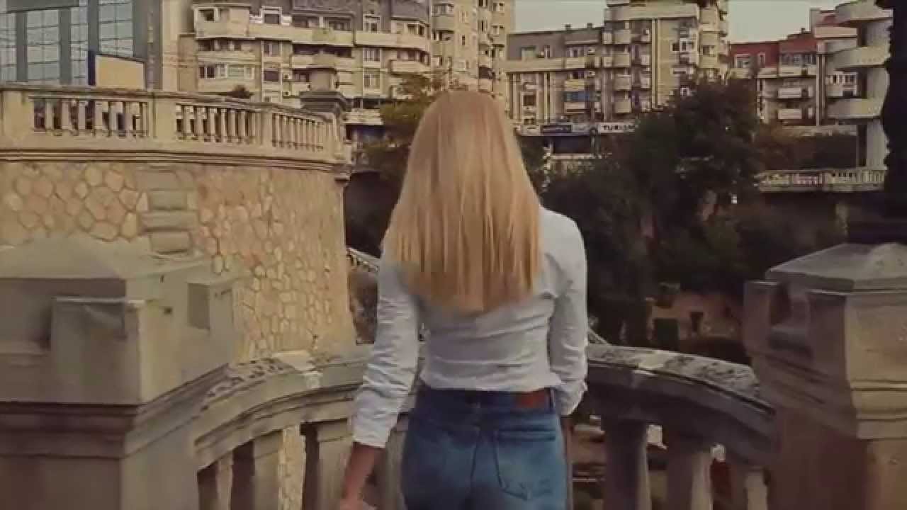 FAMOUS CLUB - Born to be Famous