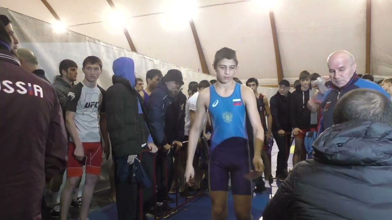 Взвешивание борцов на турнире памяти Шейха Султан-Мута. Бабаюрт 2023.