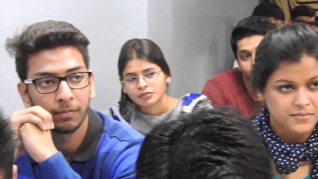 CA Neeraj Arora Classes For CA IPCC Tax, Audit & ITSM
