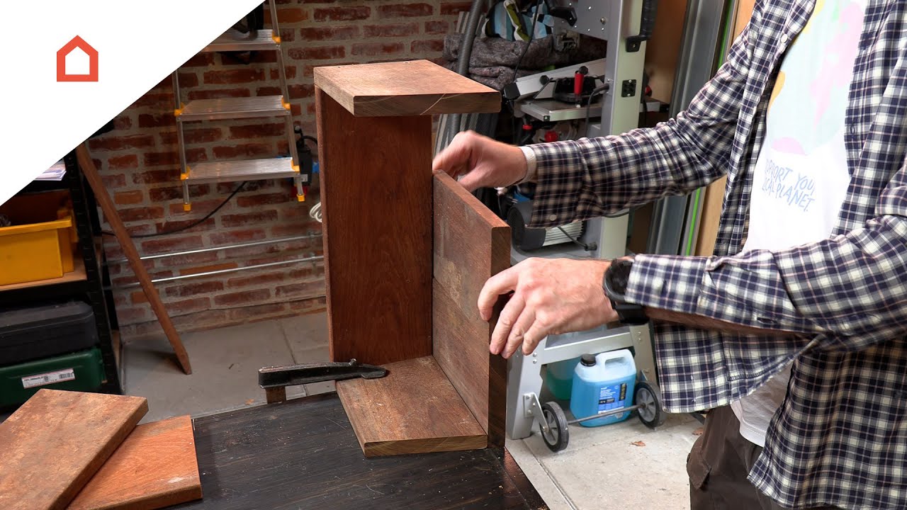 Byg et bæredygtigt fuglefoderbræt af genbrugsmaterialer – Trin-for-trin DIY-guide