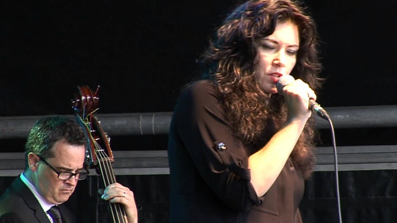 92 americana mandy barnett she,s got you