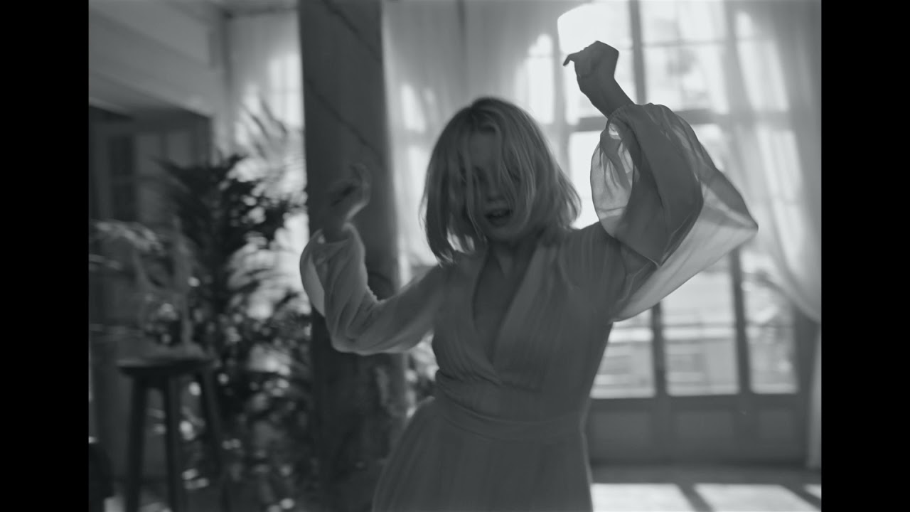 Descubr&iacute; Chlo&eacute; EDP